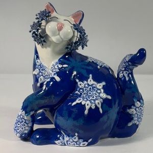 Amy Lacombe winter whimsical Cat